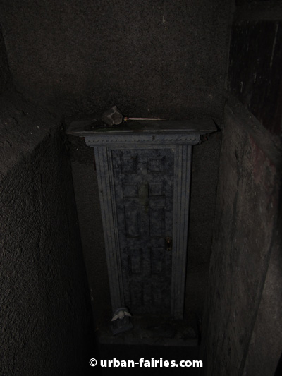 Goblin door, fairy door, fairy doors, Ann Arbor, Halloween, fairy tombstone, fairies, fairy, goblin